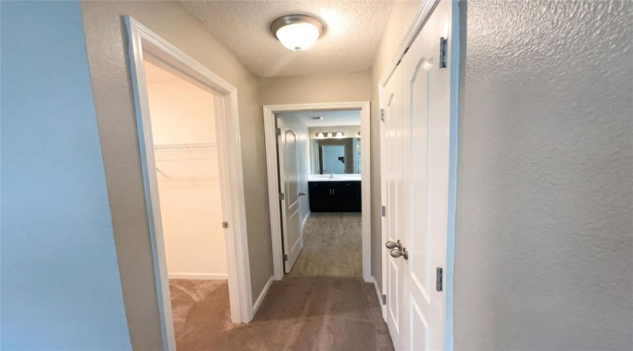 Apopka, Florida 32703, 3 Bedroom Bedrooms, ,2 Bathroombathrooms,Residential,For Sale,Ficus,0,Mfro6423700