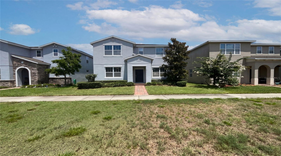 Apopka, Florida 32703, 3 Bedroom Bedrooms, ,2 Bathroombathrooms,Residential,For Sale,Ficus,0,Mfro6423700