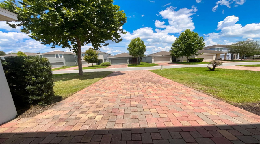 Apopka, Florida 32703, 3 Bedroom Bedrooms, ,2 Bathroombathrooms,Residential,For Sale,Ficus,0,Mfro6423700