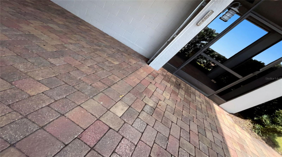 Apopka, Florida 32703, 3 Bedroom Bedrooms, ,2 Bathroombathrooms,Residential,For Sale,Ficus,0,Mfro6423700
