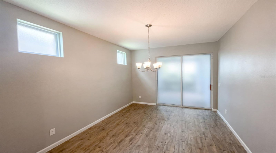 Apopka, Florida 32703, 3 Bedroom Bedrooms, ,2 Bathroombathrooms,Residential,For Sale,Ficus,0,Mfro6423700