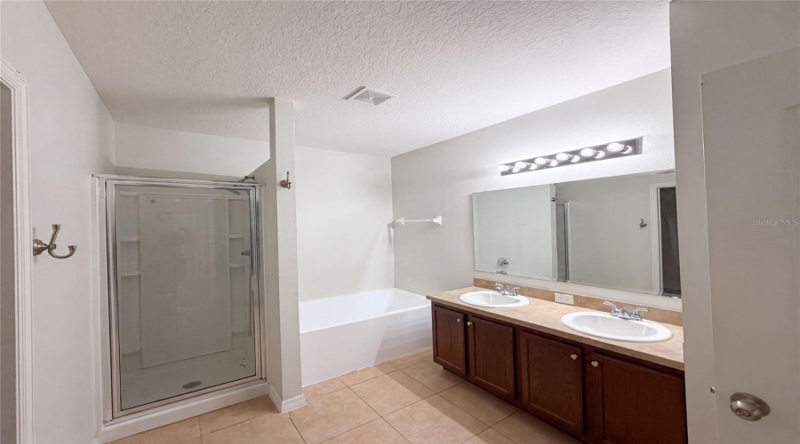 Grand Island, Florida 32735, 3 Bedroom Bedrooms, ,2 Bathroombathrooms,Residential,For Sale,Scout,0,Mfro6430590