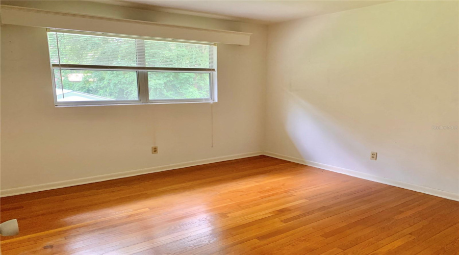 Guest Bedroom 1