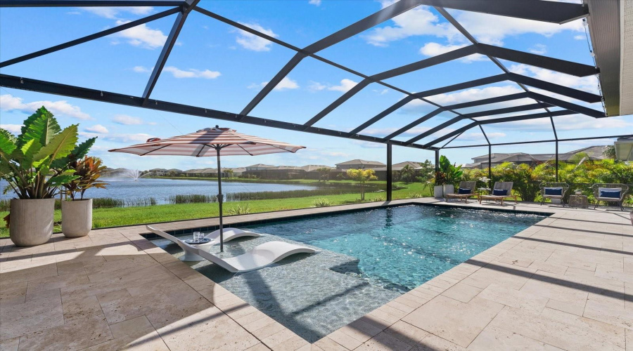 Sparkling Pool With Water/Fountain Views