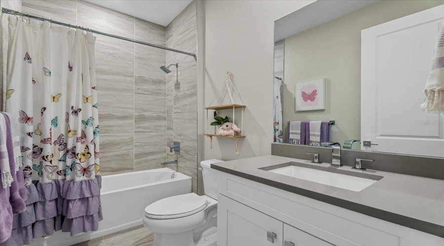 Guest En-Suite Bathroom