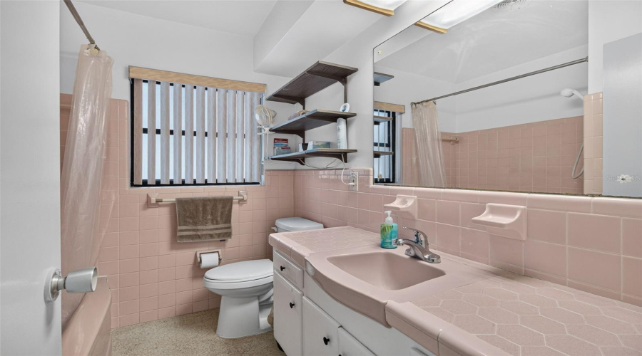 Clearwater, Florida 33764, 3 Bedroom Bedrooms, ,2 Bathroombathrooms,Residential,For Sale,Ripon,0,Mfrtb8524491