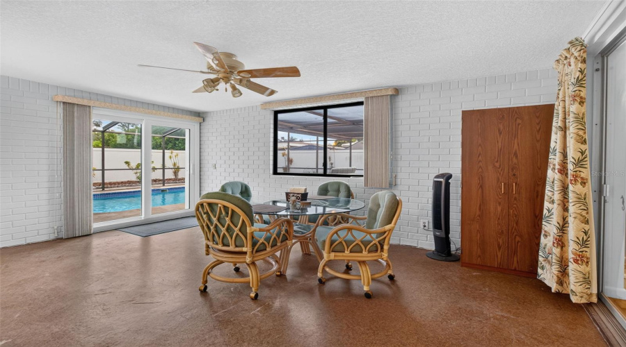 Clearwater, Florida 33764, 3 Bedroom Bedrooms, ,2 Bathroombathrooms,Residential,For Sale,Ripon,0,Mfrtb8524491