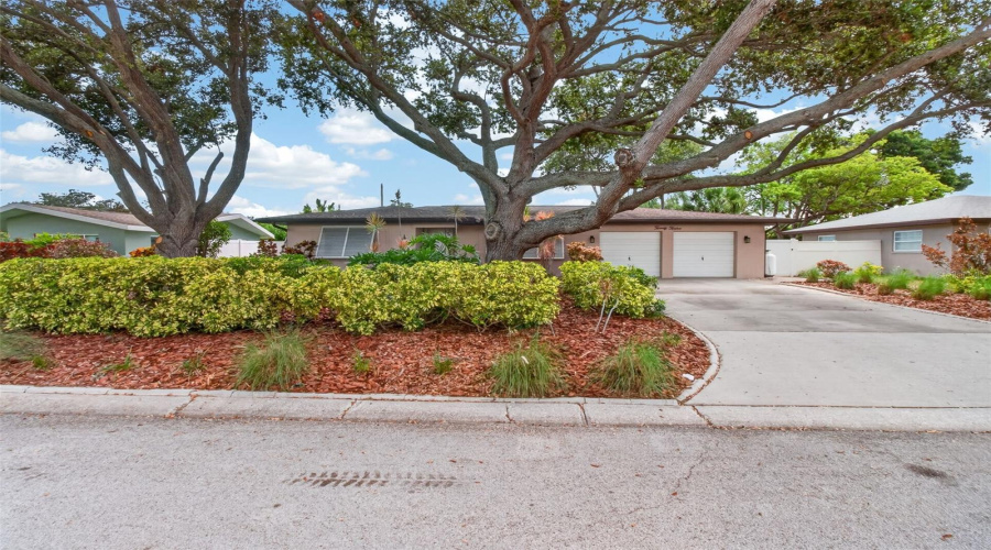 Clearwater, Florida 33764, 3 Bedroom Bedrooms, ,2 Bathroombathrooms,Residential,For Sale,Ripon,0,Mfrtb8524491