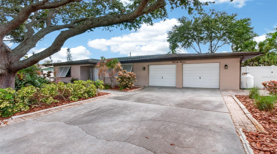 Clearwater, Florida 33764, 3 Bedroom Bedrooms, ,2 Bathroombathrooms,Residential,For Sale,Ripon,0,Mfrtb8524491