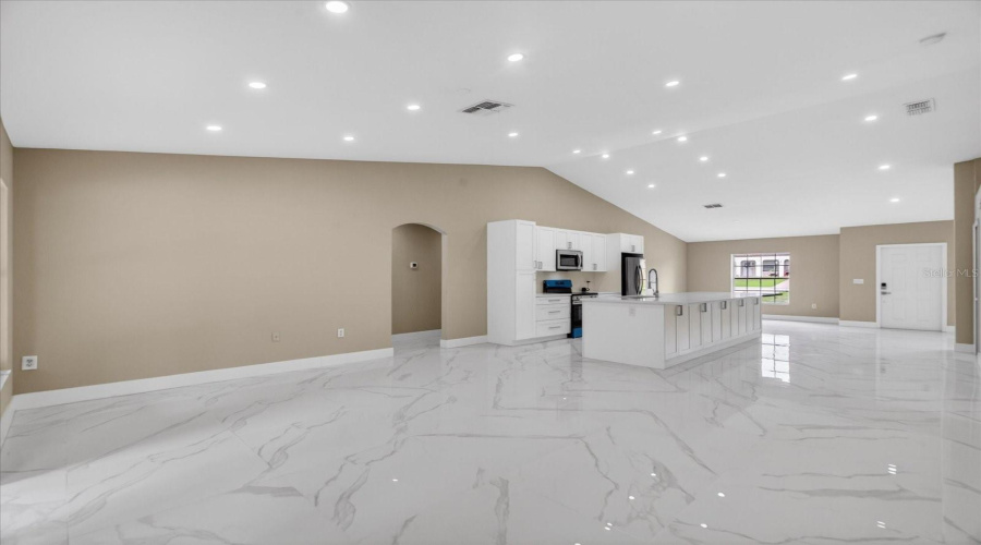 Spring Hill, Florida 34609, 4 Bedroom Bedrooms, ,2 Bathroombathrooms,Residential,For Sale,Linden,0,Mfrtb8516400