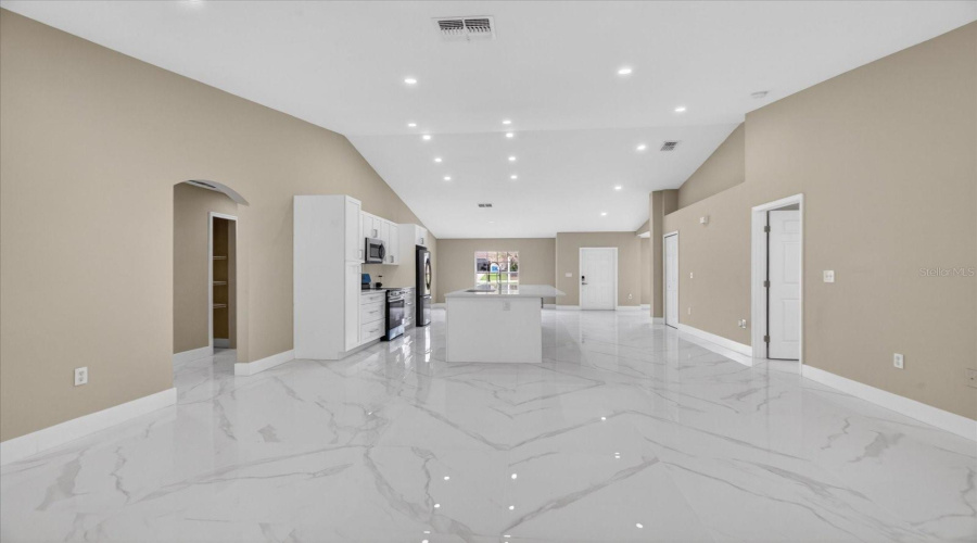 Spring Hill, Florida 34609, 4 Bedroom Bedrooms, ,2 Bathroombathrooms,Residential,For Sale,Linden,0,Mfrtb8516400