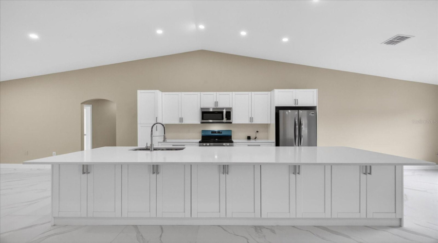 Spring Hill, Florida 34609, 4 Bedroom Bedrooms, ,2 Bathroombathrooms,Residential,For Sale,Linden,0,Mfrtb8516400