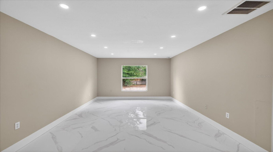 Spring Hill, Florida 34609, 4 Bedroom Bedrooms, ,2 Bathroombathrooms,Residential,For Sale,Linden,0,Mfrtb8516400
