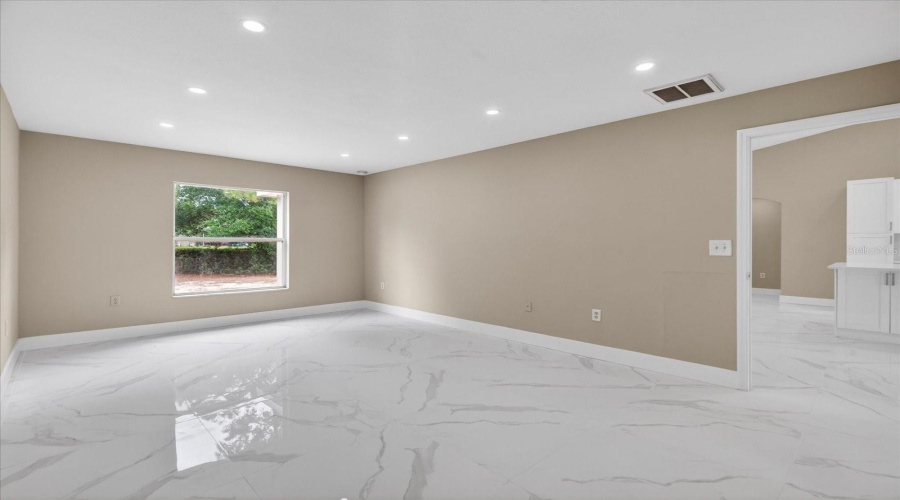 Spring Hill, Florida 34609, 4 Bedroom Bedrooms, ,2 Bathroombathrooms,Residential,For Sale,Linden,0,Mfrtb8516400