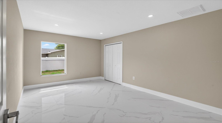 Spring Hill, Florida 34609, 4 Bedroom Bedrooms, ,2 Bathroombathrooms,Residential,For Sale,Linden,0,Mfrtb8516400