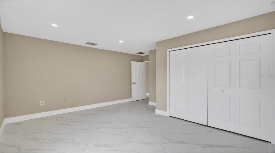 Spring Hill, Florida 34609, 4 Bedroom Bedrooms, ,2 Bathroombathrooms,Residential,For Sale,Linden,0,Mfrtb8516400