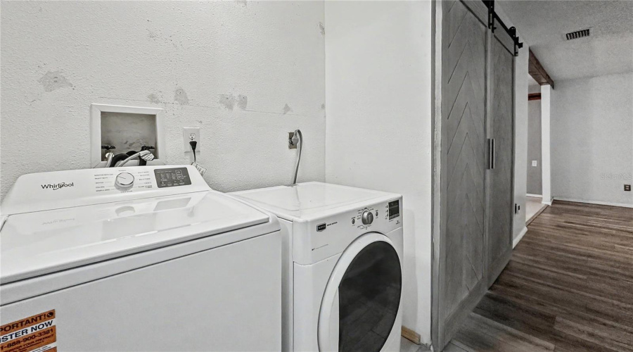 North Port, Florida 34287, 3 Bedroom Bedrooms, ,2 Bathroombathrooms,Residential,For Sale,Greendale,0,Mfrc7529171