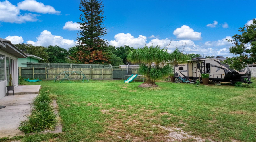 Sebring, Florida 33875, 2 Bedroom Bedrooms, ,2 Bathroombathrooms,Residential,For Sale,Lake Vista,0,Mfrp4939215