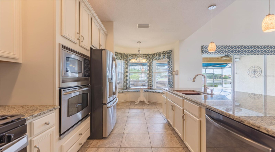 Tampa, Florida 33647, 5 Bedroom Bedrooms, ,3 Bathroombathrooms,Residential,For Sale,Java Isle,0,Mfrtb8525534