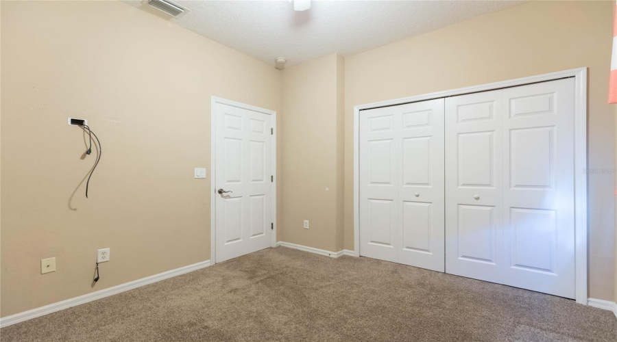 Tampa, Florida 33647, 5 Bedroom Bedrooms, ,3 Bathroombathrooms,Residential,For Sale,Java Isle,0,Mfrtb8525534