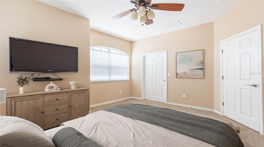 Tampa, Florida 33647, 5 Bedroom Bedrooms, ,3 Bathroombathrooms,Residential,For Sale,Java Isle,0,Mfrtb8525534