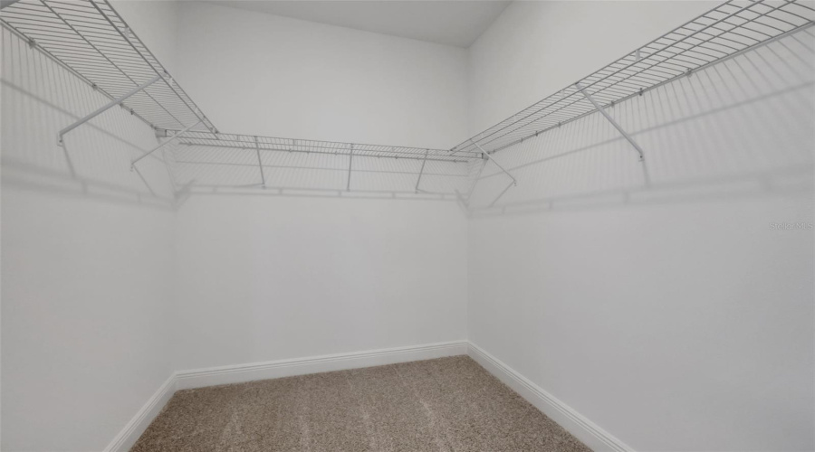 Apopka, Florida 32712, 4 Bedroom Bedrooms, ,3 Bathroombathrooms,Residential,For Sale,Spaderdock,0,Mfrg5113899
