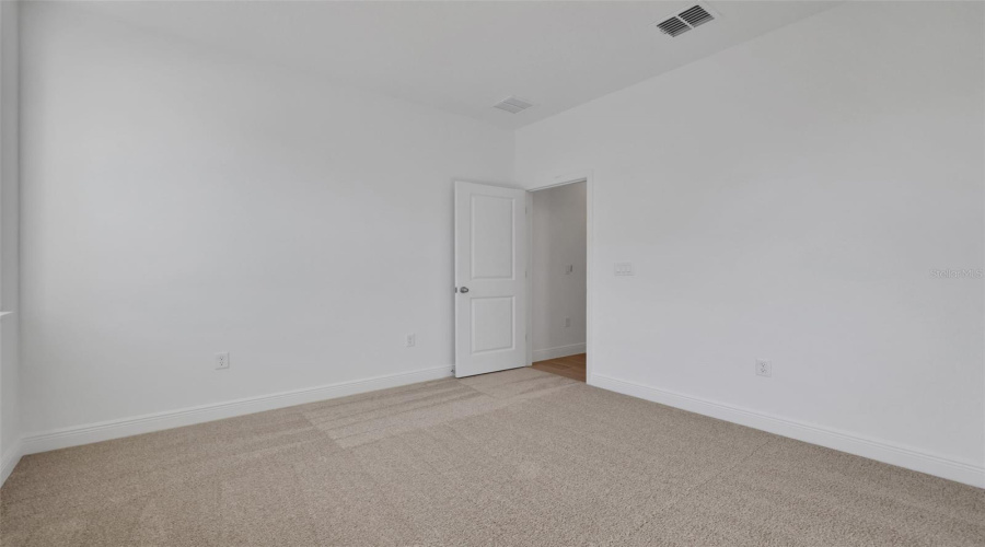 Apopka, Florida 32712, 4 Bedroom Bedrooms, ,3 Bathroombathrooms,Residential,For Sale,Spaderdock,0,Mfrg5113899