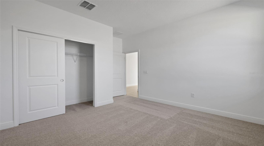 Apopka, Florida 32712, 4 Bedroom Bedrooms, ,3 Bathroombathrooms,Residential,For Sale,Spaderdock,0,Mfrg5113899