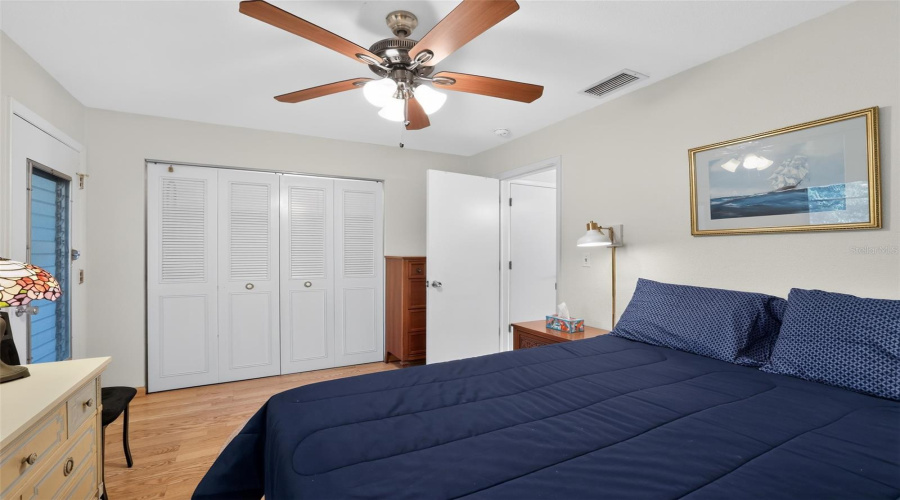 Seminole, Florida 33772, 1 Bedroom Bedrooms, ,1 Bathroombathrooms,Residential,For Sale,112Th,0,Mfro6436446
