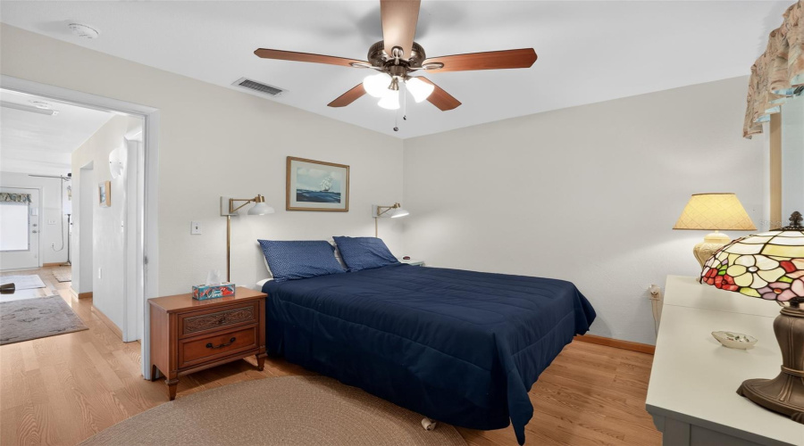 Seminole, Florida 33772, 1 Bedroom Bedrooms, ,1 Bathroombathrooms,Residential,For Sale,112Th,0,Mfro6436446