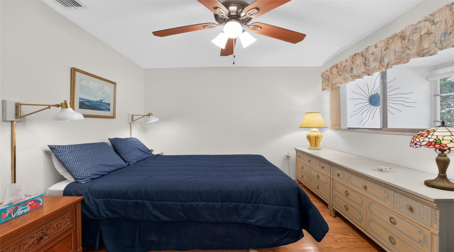 Seminole, Florida 33772, 1 Bedroom Bedrooms, ,1 Bathroombathrooms,Residential,For Sale,112Th,0,Mfro6436446