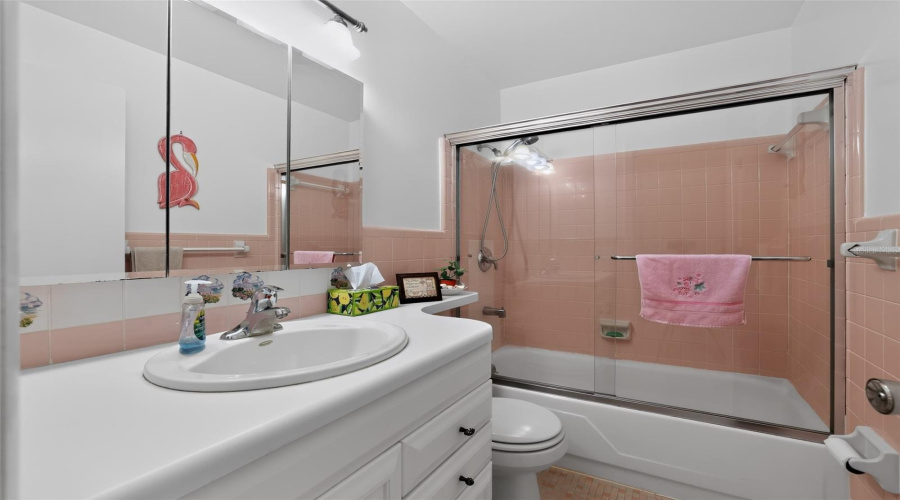 Seminole, Florida 33772, 1 Bedroom Bedrooms, ,1 Bathroombathrooms,Residential,For Sale,112Th,0,Mfro6436446