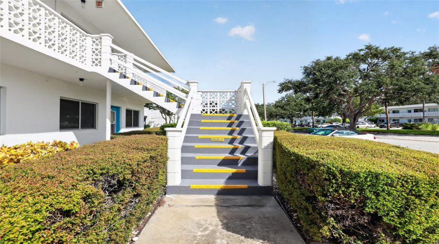 Seminole, Florida 33772, 1 Bedroom Bedrooms, ,1 Bathroombathrooms,Residential,For Sale,112Th,0,Mfro6436446