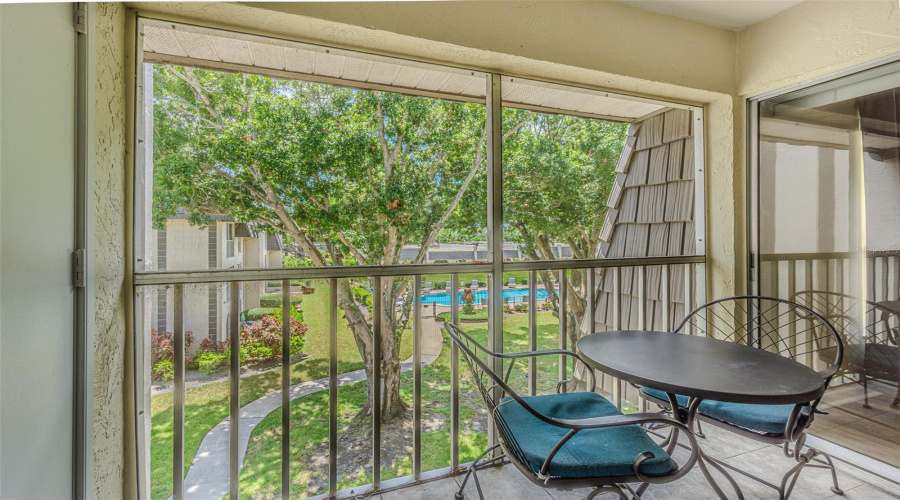 Seminole, Florida 33777, 1 Bedroom Bedrooms, ,1 Bathroombathrooms,Residential,For Sale,Bardmoor,0,Mfrtb8538465