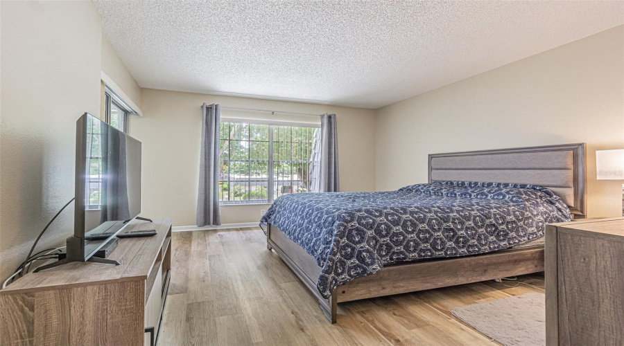 Seminole, Florida 33777, 1 Bedroom Bedrooms, ,1 Bathroombathrooms,Residential,For Sale,Bardmoor,0,Mfrtb8538465