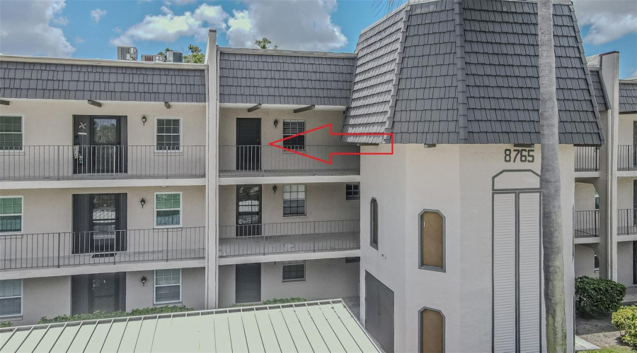 Seminole, Florida 33777, 1 Bedroom Bedrooms, ,1 Bathroombathrooms,Residential,For Sale,Bardmoor,0,Mfrtb8538465