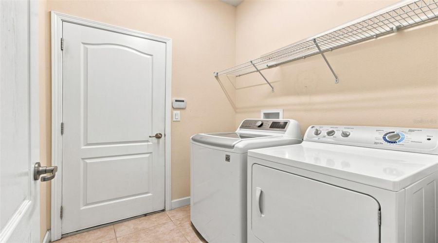 Tampa, Florida 33647, 4 Bedroom Bedrooms, ,3 Bathroombathrooms,Residential,For Sale,Merry Oak,0,Mfrtb8537667