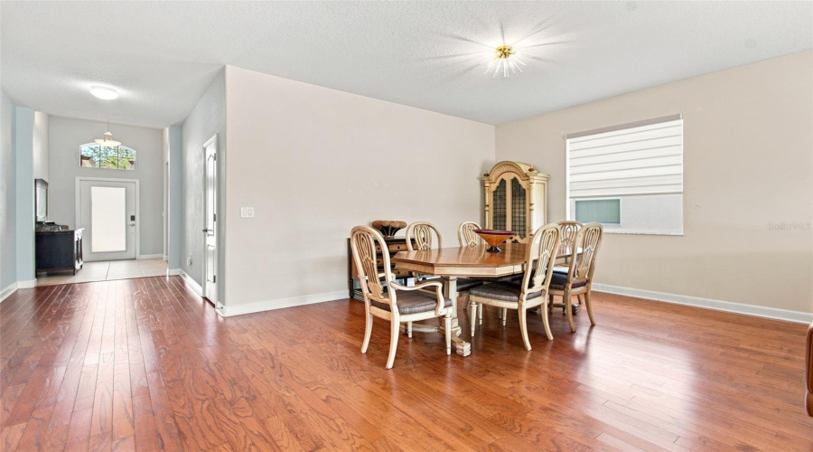 Tampa, Florida 33647, 4 Bedroom Bedrooms, ,3 Bathroombathrooms,Residential,For Sale,Merry Oak,0,Mfrtb8537667