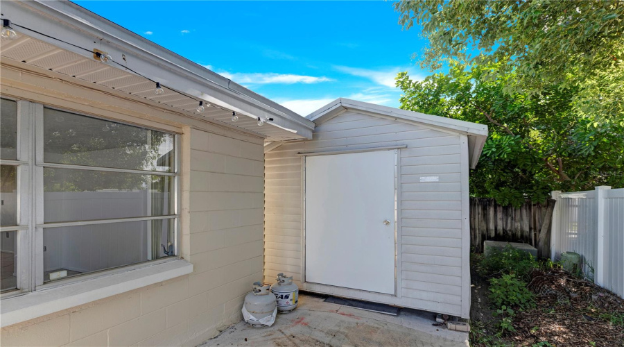 Holiday, Florida 34690, 3 Bedroom Bedrooms, ,2 Bathroombathrooms,Residential,For Sale,Andrea,0,Mfrtb8541258