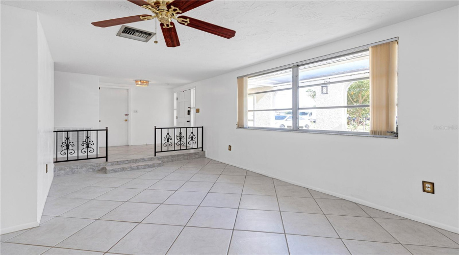 Holiday, Florida 34690, 3 Bedroom Bedrooms, ,2 Bathroombathrooms,Residential,For Sale,Andrea,0,Mfrtb8541258