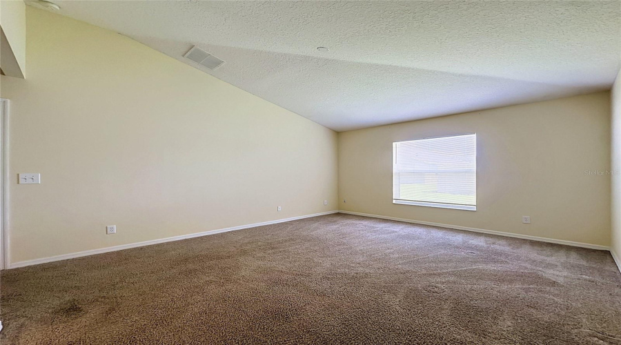 Kissimmee, Florida 34746, 4 Bedroom Bedrooms, ,2 Bathroombathrooms,Residential,For Sale,Eagle Crossing Dr,0,Mfrs5156186