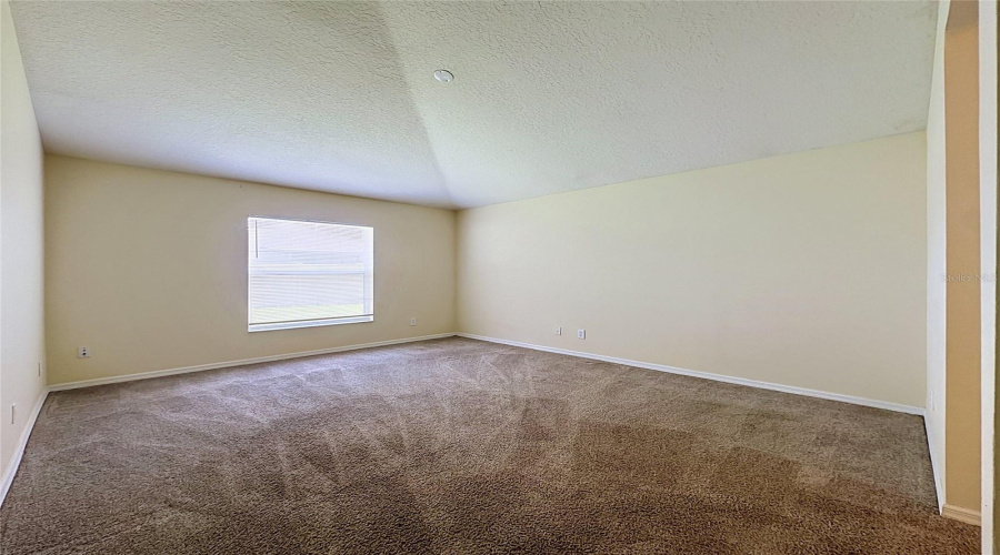 Kissimmee, Florida 34746, 4 Bedroom Bedrooms, ,2 Bathroombathrooms,Residential,For Sale,Eagle Crossing Dr,0,Mfrs5156186