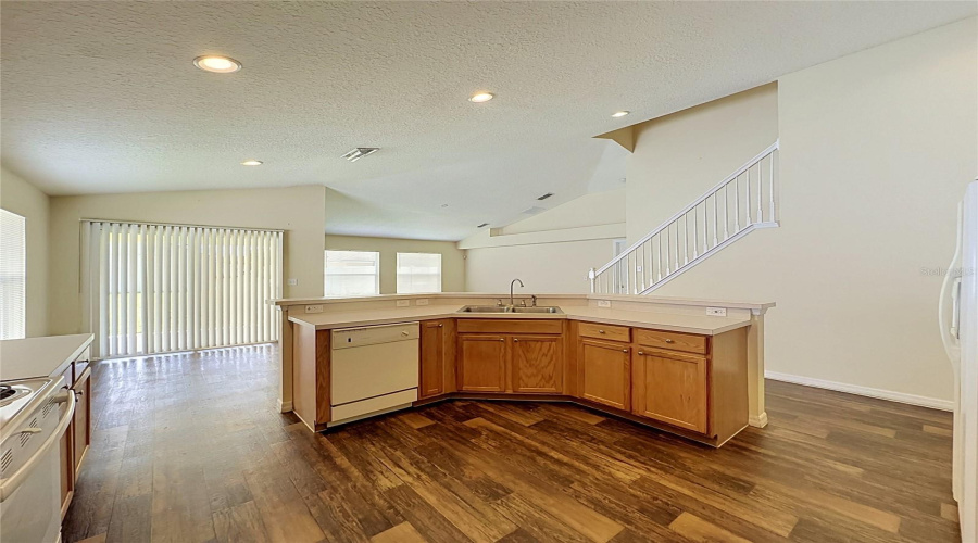 Kissimmee, Florida 34746, 4 Bedroom Bedrooms, ,2 Bathroombathrooms,Residential,For Sale,Eagle Crossing Dr,0,Mfrs5156186