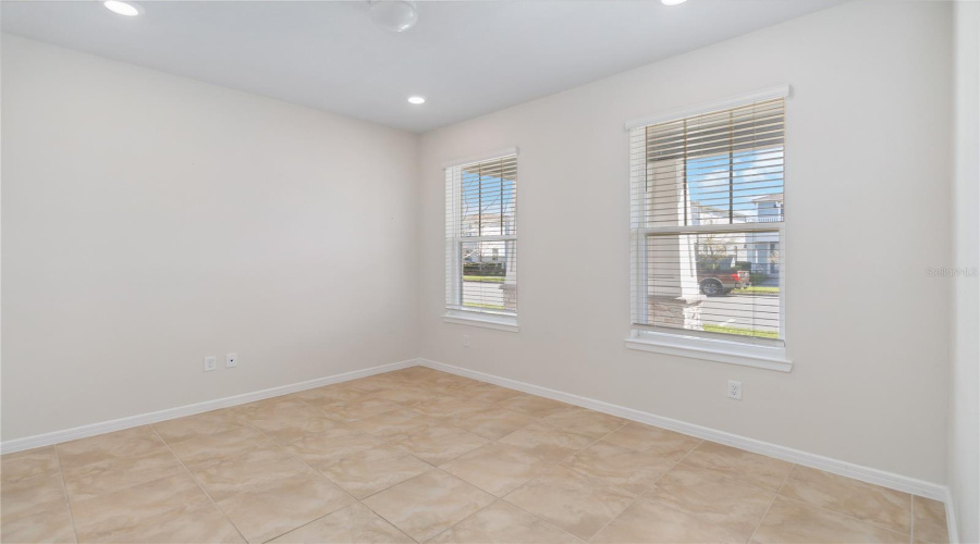 Orlando, Florida 32827, 4 Bedroom Bedrooms, ,2 Bathroombathrooms,Residential,For Sale,Lanikai Beach,0,Mfro6428835