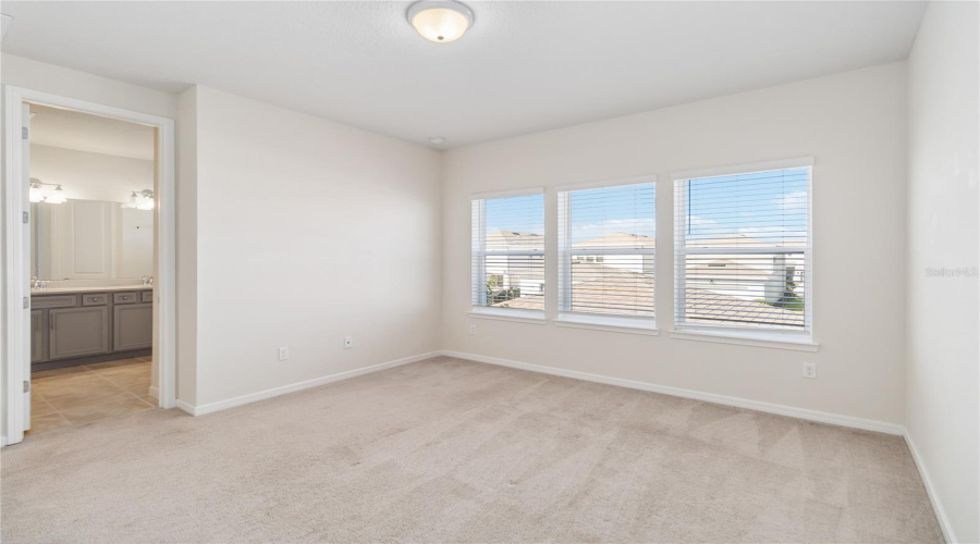 Orlando, Florida 32827, 4 Bedroom Bedrooms, ,2 Bathroombathrooms,Residential,For Sale,Lanikai Beach,0,Mfro6428835