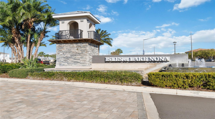 Orlando, Florida 32827, 4 Bedroom Bedrooms, ,2 Bathroombathrooms,Residential,For Sale,Lanikai Beach,0,Mfro6428835