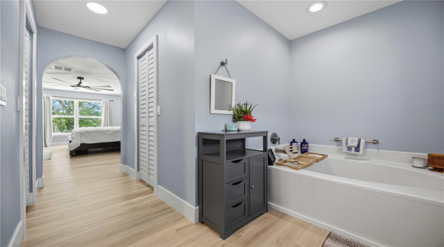 Primary Garden Tub