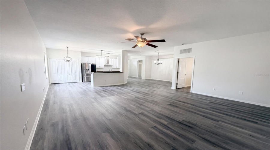 Plant City, Florida 33567, 3 Bedroom Bedrooms, ,2 Bathroombathrooms,Residential,For Sale,Grove Blossom,0,Mfro6408282
