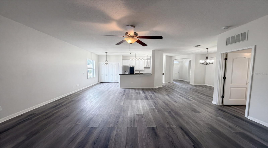 Plant City, Florida 33567, 3 Bedroom Bedrooms, ,2 Bathroombathrooms,Residential,For Sale,Grove Blossom,0,Mfro6408282
