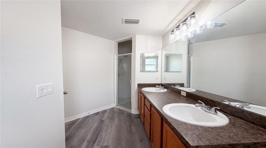 Plant City, Florida 33567, 3 Bedroom Bedrooms, ,2 Bathroombathrooms,Residential,For Sale,Grove Blossom,0,Mfro6408282